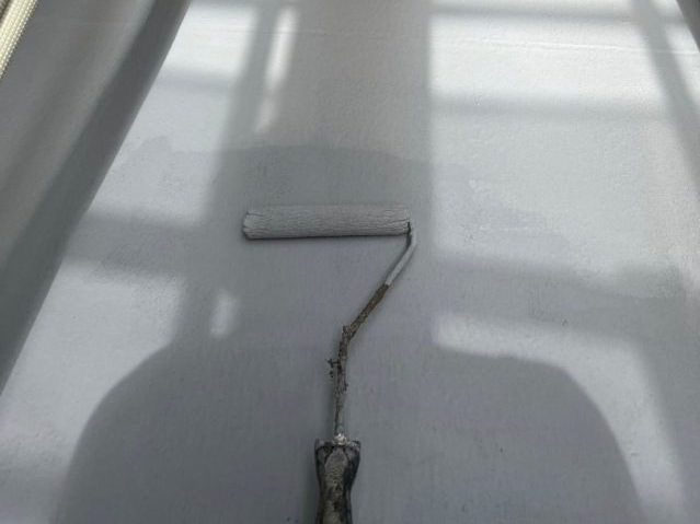 姫路市でベランダ土間へ防水保護材を施工